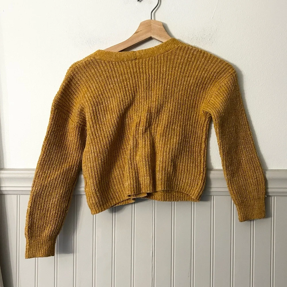 Old Navy Girls Medium 8 Wool Blend Mustard Cropped Cardigan Sweater